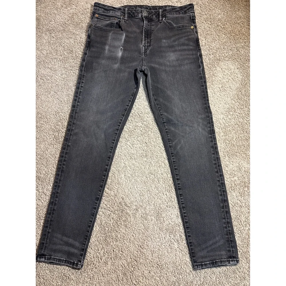 American Eagle Airflex+ Athletic Fit Jeans Mens 34x32 Faded Black Distressed